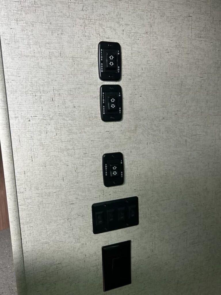 e19ef758-9173-4a10-bb98-dcb5900009d7